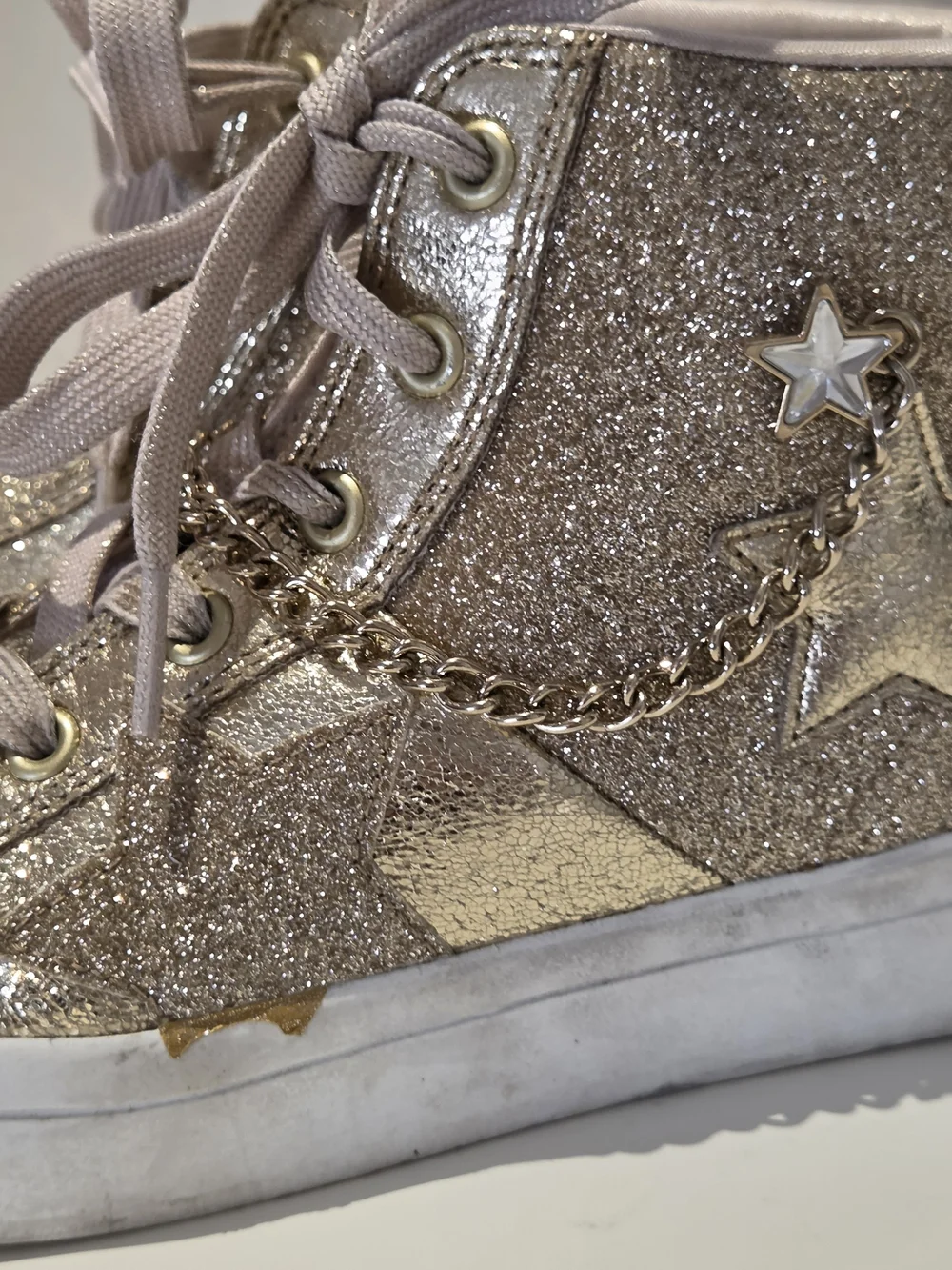 Skechers Girls Shoes Size 4 Hi-Lite Stellar Shine Sneaker With Chain Gold Hi Top